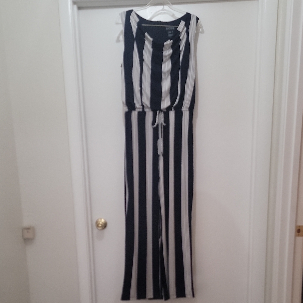Enfocus Studio Black & White Vertical Stripe Sleeveless Jumpsuit